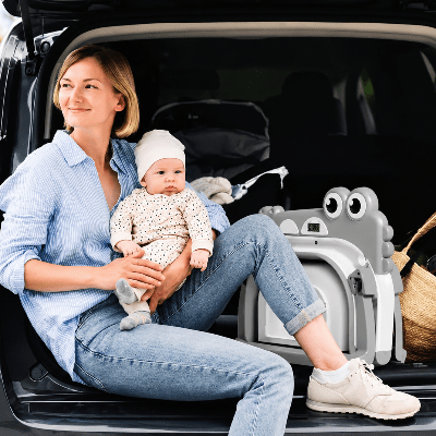 baignoire-pliable-bebe-sortie-voiture-parent-bebe-calin-accessoire-numerique-sac-osier-bain-de-lune