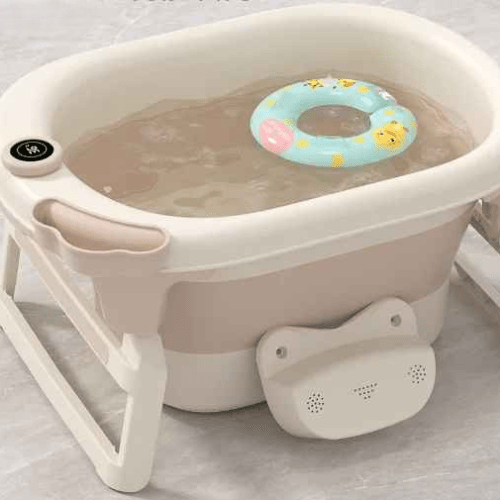 baignoire-pliable-pour-bebe-beige-eau-bouee-canard-thermometre-fond-clair-serenite-bleutee