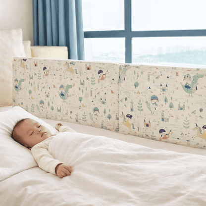 barriere-de-lit-bebe-endormi-chambre-lumineuse-doux-rempart-nuit