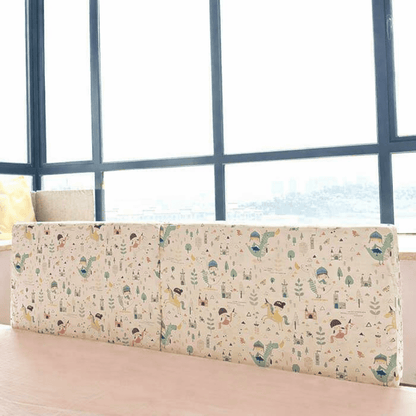 barriere-de-lit-coussin-pastel-fenetre-lumineuse-decoration-enfant-doux-rempart-nuit