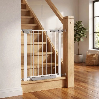 barriere-de-protection-enfant-installee-en-bas-d-escalier-bois-avec-fixations-pression-velour-guard