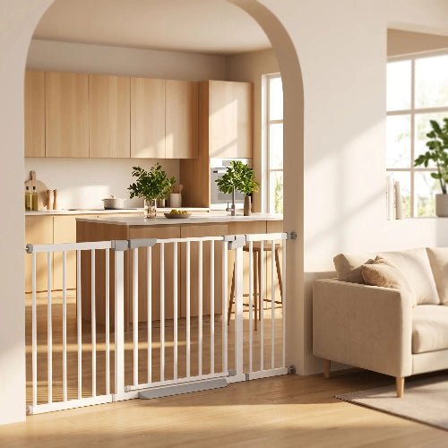 barriere-de-protection-pour-enfant-grille-blanche-arcade-cuisine-bois-decoration-moderne-soft-guard