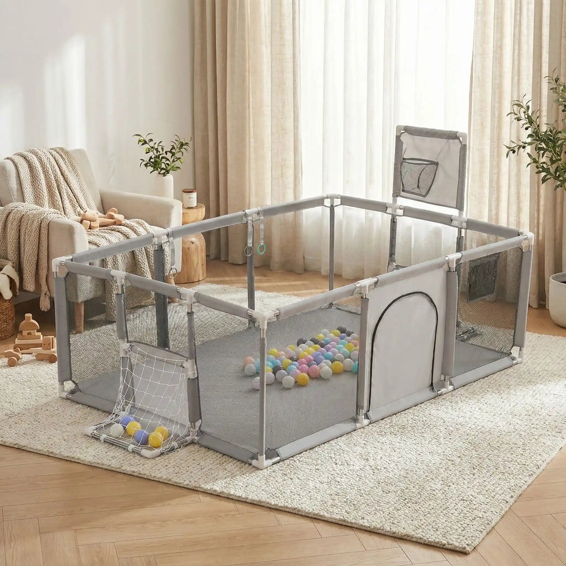 barriere-parc-bebe-modulable-aire-jeu-interieur-balles-basket-calin-serein