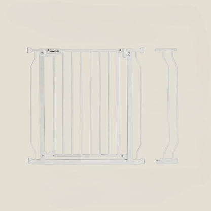 barriere-securite-enfant-blanche-avec-extension-metal-pour-escalier-et-couloir-securiportail-bebe