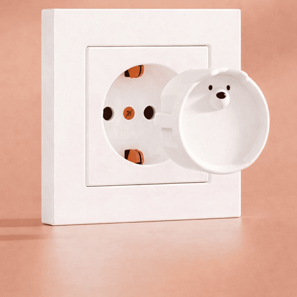 cache-pour-prise-en-jouet-ours-blanc-securite-enfant