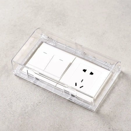 cache-prise-murale-transparent-double-interrupteur-prise-fond-clair-anti-risque-bebe