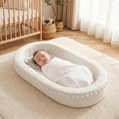 reducteur-de-lit-bebe-nid-blanc-sommeil-securise-nurserie-naturelle-Nid-apaisant
