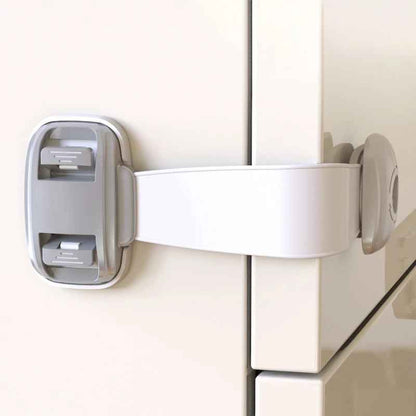 securite-pour-placard-gris-fixation-anti-ouverture-meuble-protection-cale-placard-angelin