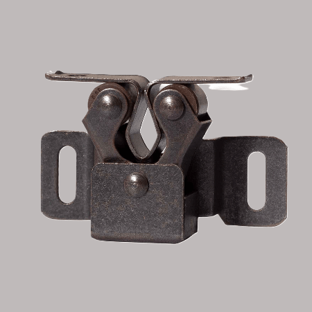 securite-pour-placard-loquet-rouleaux-bronze-sur-fond-gris-bloc-securi-soft
