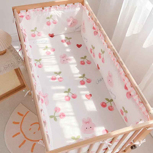 tour-de-lit-motif-cerise-couleur-rose-rouge-cosibebe