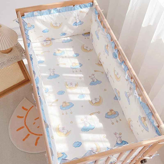 tour-de-lit-motif-dessin-anime-nuage-couleur-bleu-ciel-Ecrin-de-sommeil