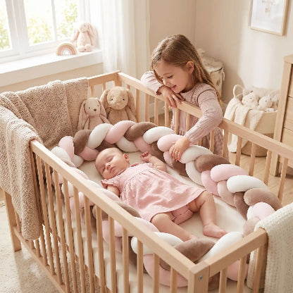tour-de-lit-tresse-3m-bebe-rose-berceau-coussin-tresse-rose-blanc-marron-chambre-douce-tresse-nidee