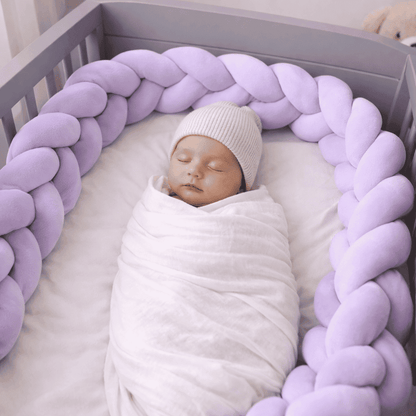 tresse-de-lit-3m-entoure-berceau-gris-bebe-endormi-ambiance-douce-petit-gardien