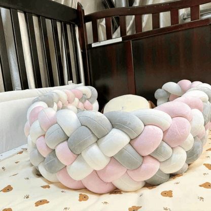 tresse-de-lit-bebe-gris-rose-blanc-pour-chambre-securisee-et-confortable-lueur-douillette