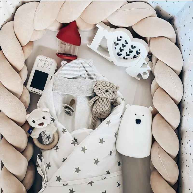 tresse-de-lit-beige-3m-couffin-et-accessoires-doudou-biberon-beigeprotect