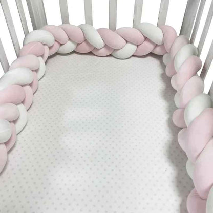 tresse-de-lit-quatre-metres-de-couleur-rose-blanc-inatalle-dans-berceau-douce-feuille