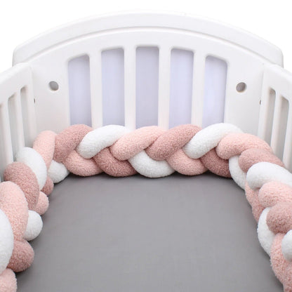 tresse-tour-de-lit-bebe-rose-blanc-rose-pale-brillant-lou
